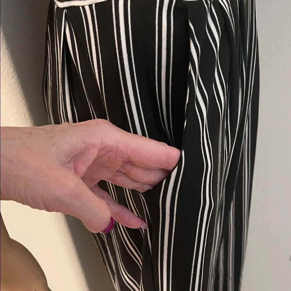 NWT S/M Jumpsuit w/Pockets - Picture 7 of 13